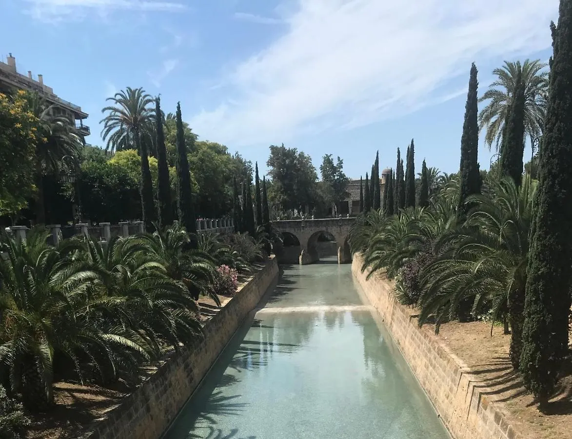 Ribellino Apartment - Dog Admiral Urban Guest House Palma de Mallorca