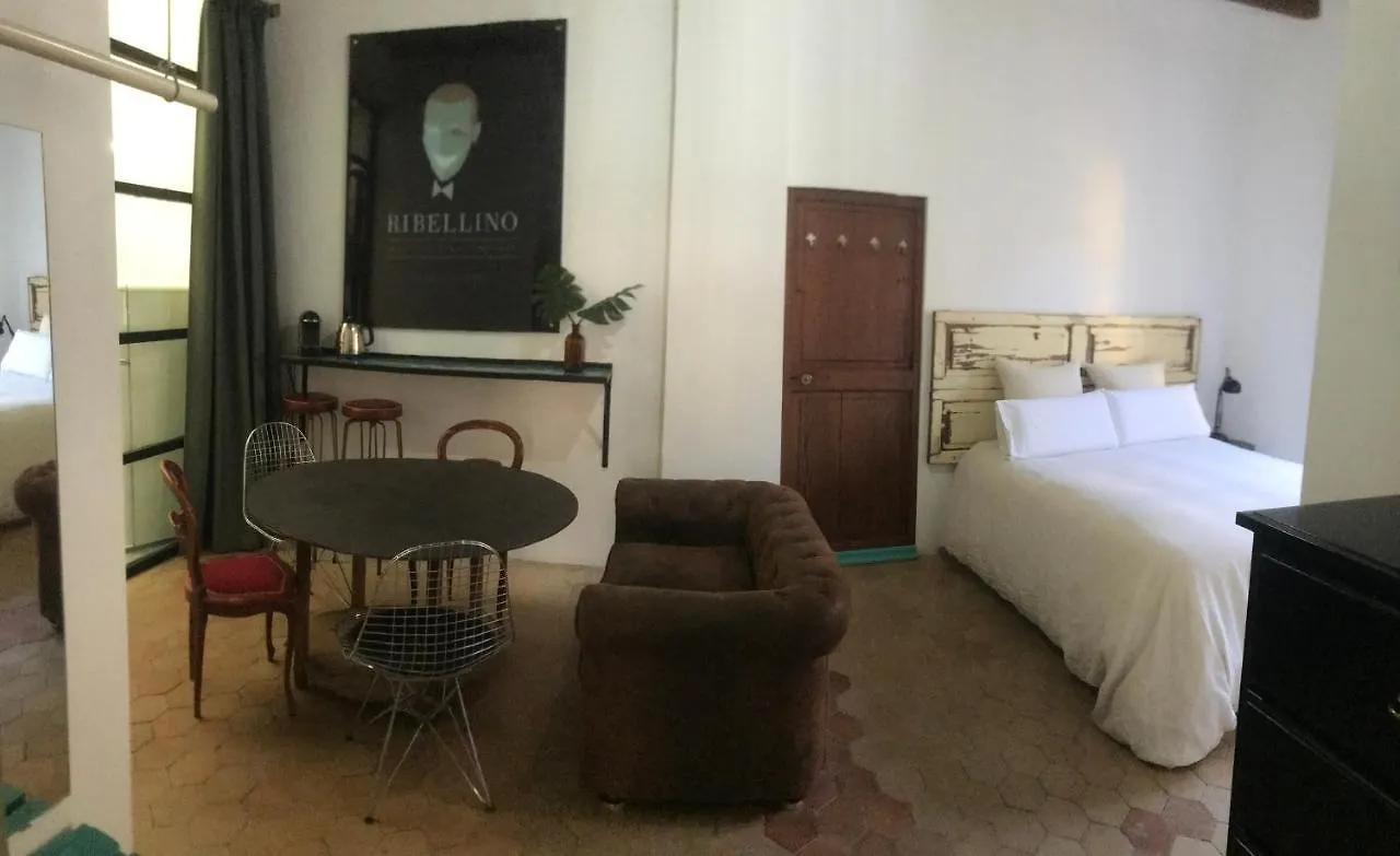 Homestay Ribellino Apartment - Dog Admiral Urban Guest House Palma de Mallorca