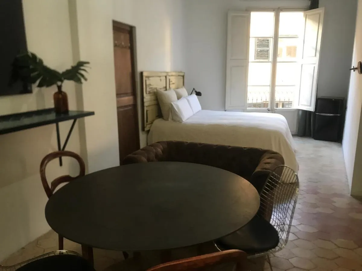 Ribellino Apartment - Dog Admiral Urban Guest House Palma de Mallorca Homestay